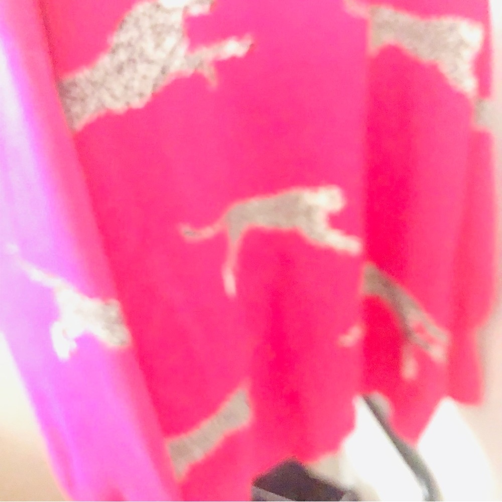 Sweater - Picture 4 of 6